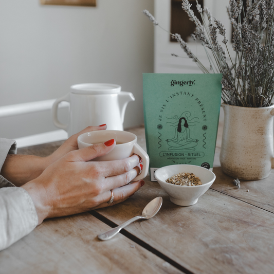 Infusión Ritual ayurvédica: Vivo el momento presente • VATA